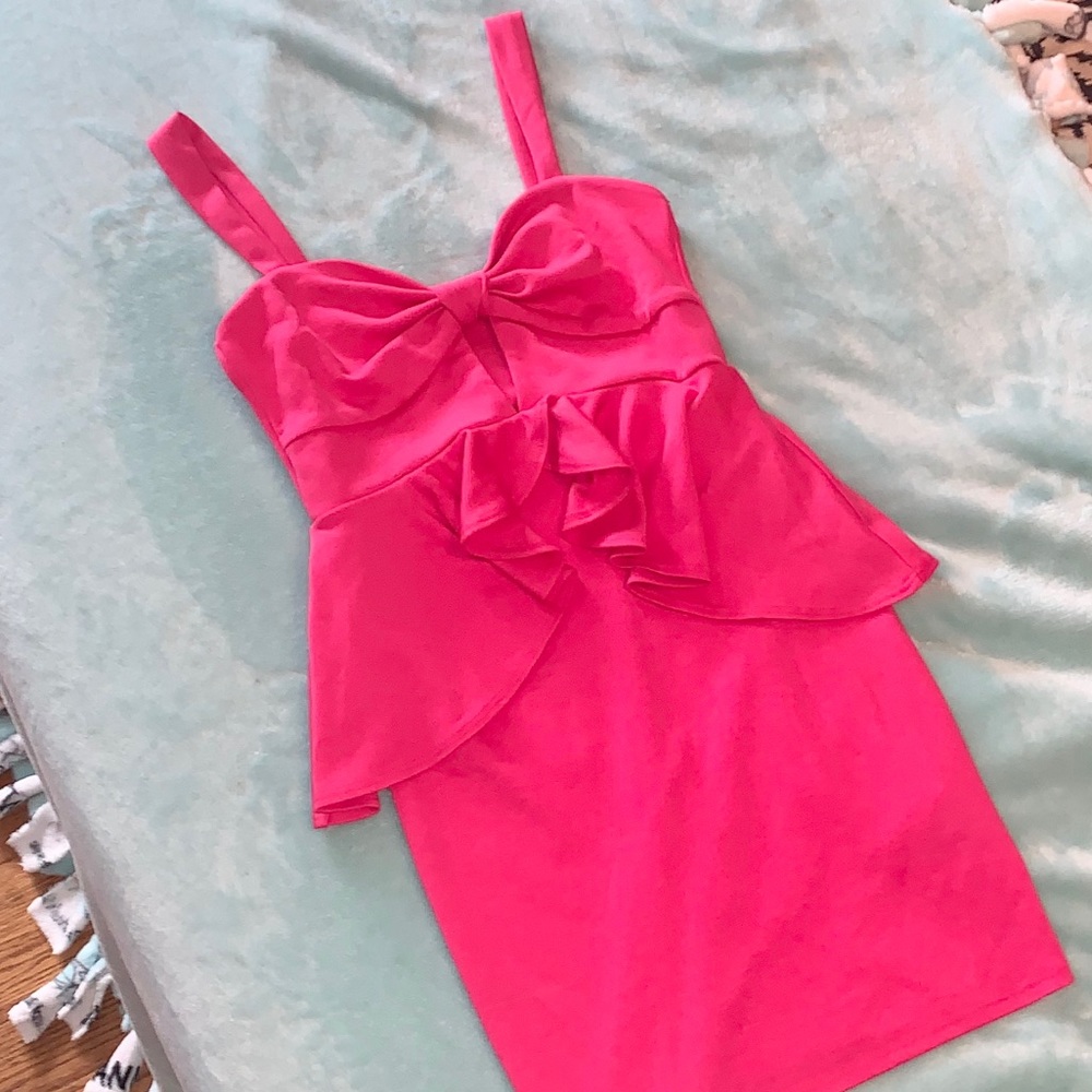 boutique pink peplum mini dress S